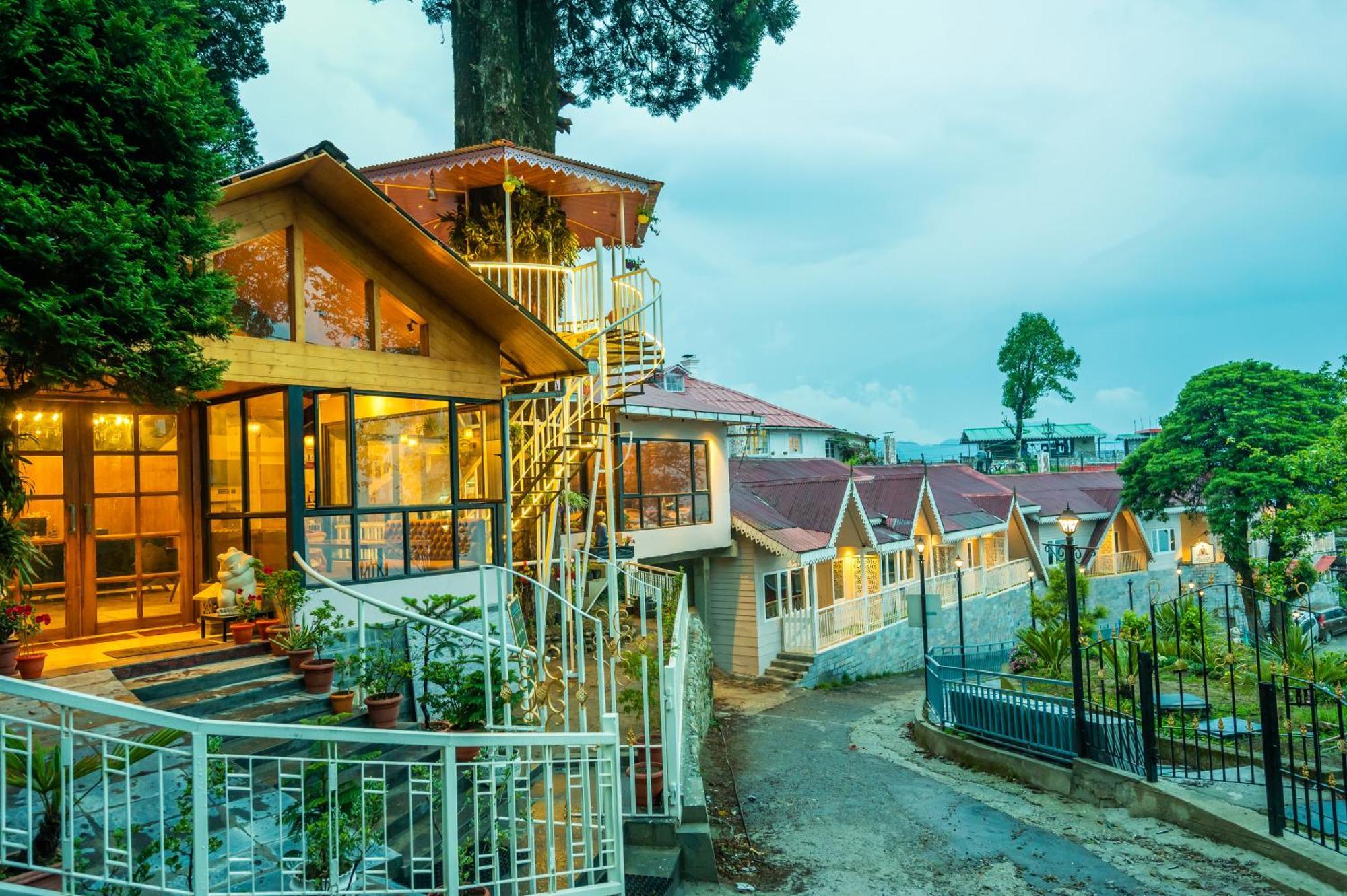 Arcadia Heritage Resort ダージリン エクステリア 写真